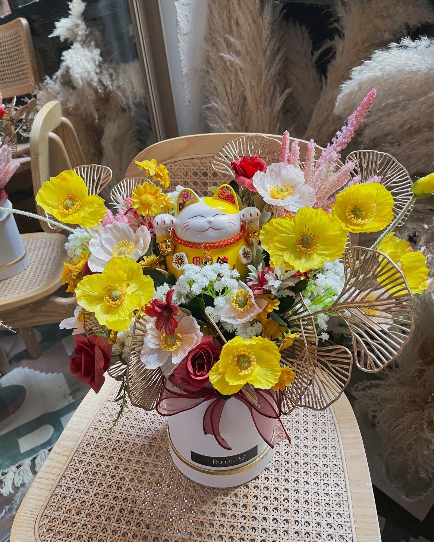 Sunshine Lucky Cat Bloom Box