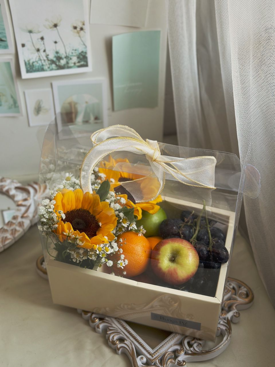 Fruit box