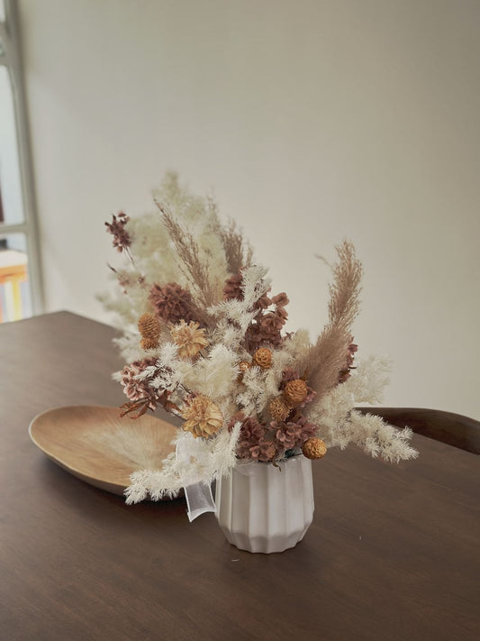 Preserved flower table arrangement